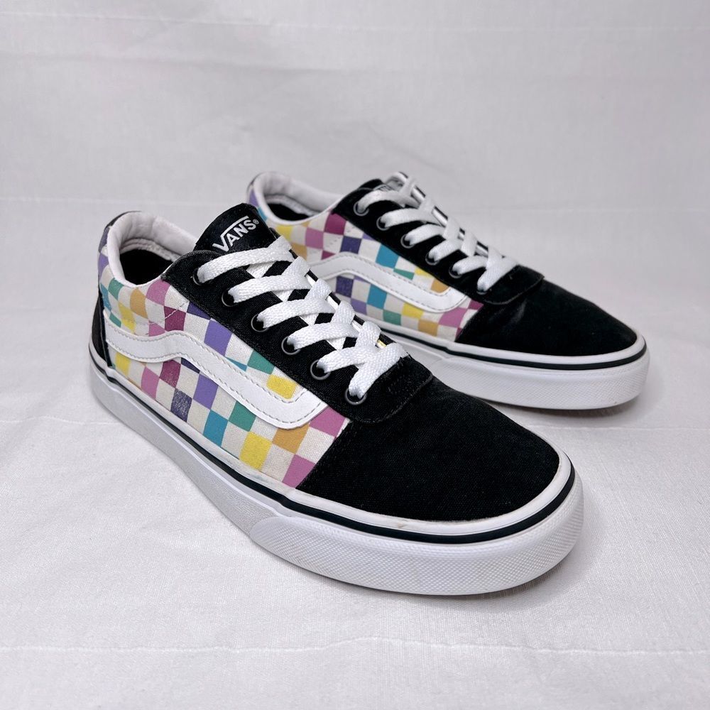 Vans Old School Canvas multicolor checkered women’s shoes, women size 8.5